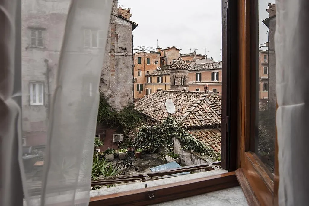 Magia In Trastevere-1