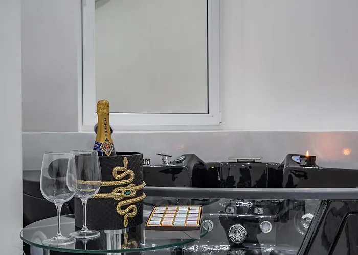 Black Diamond Suite